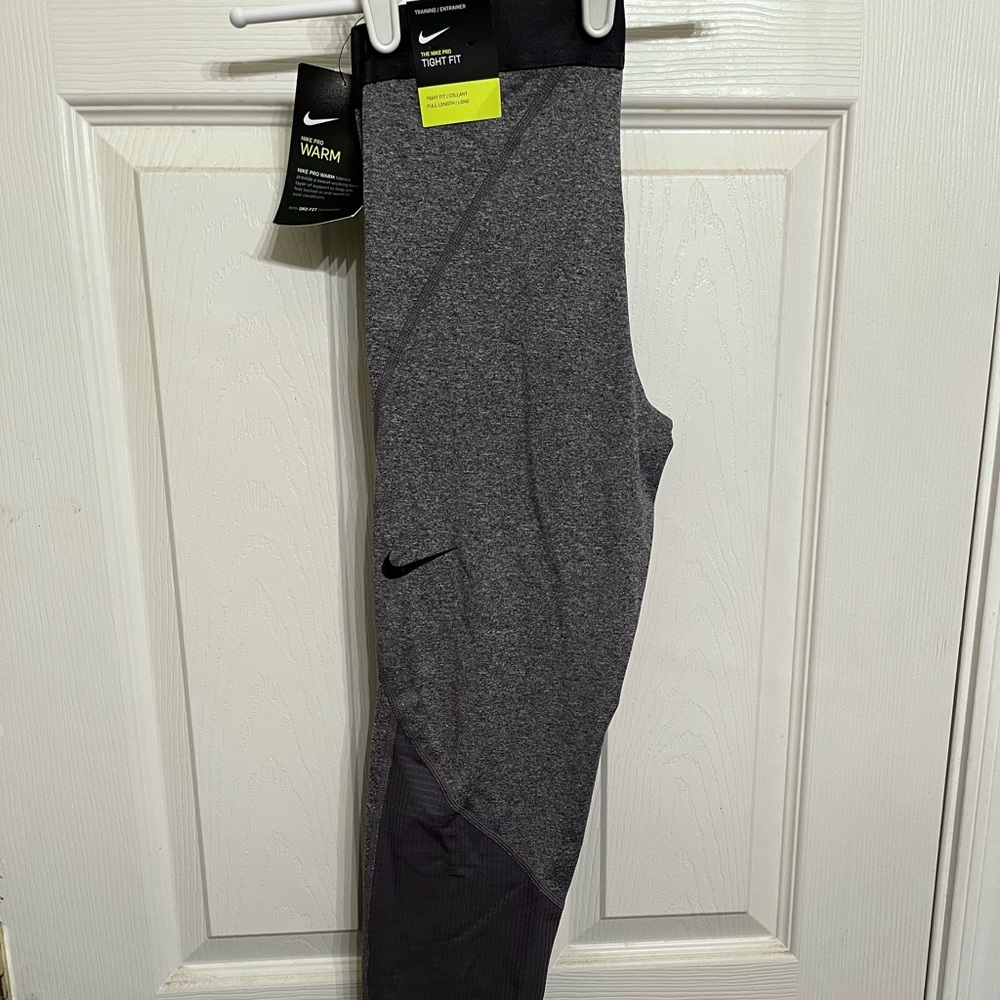 NWT Nike Full Length Leggings